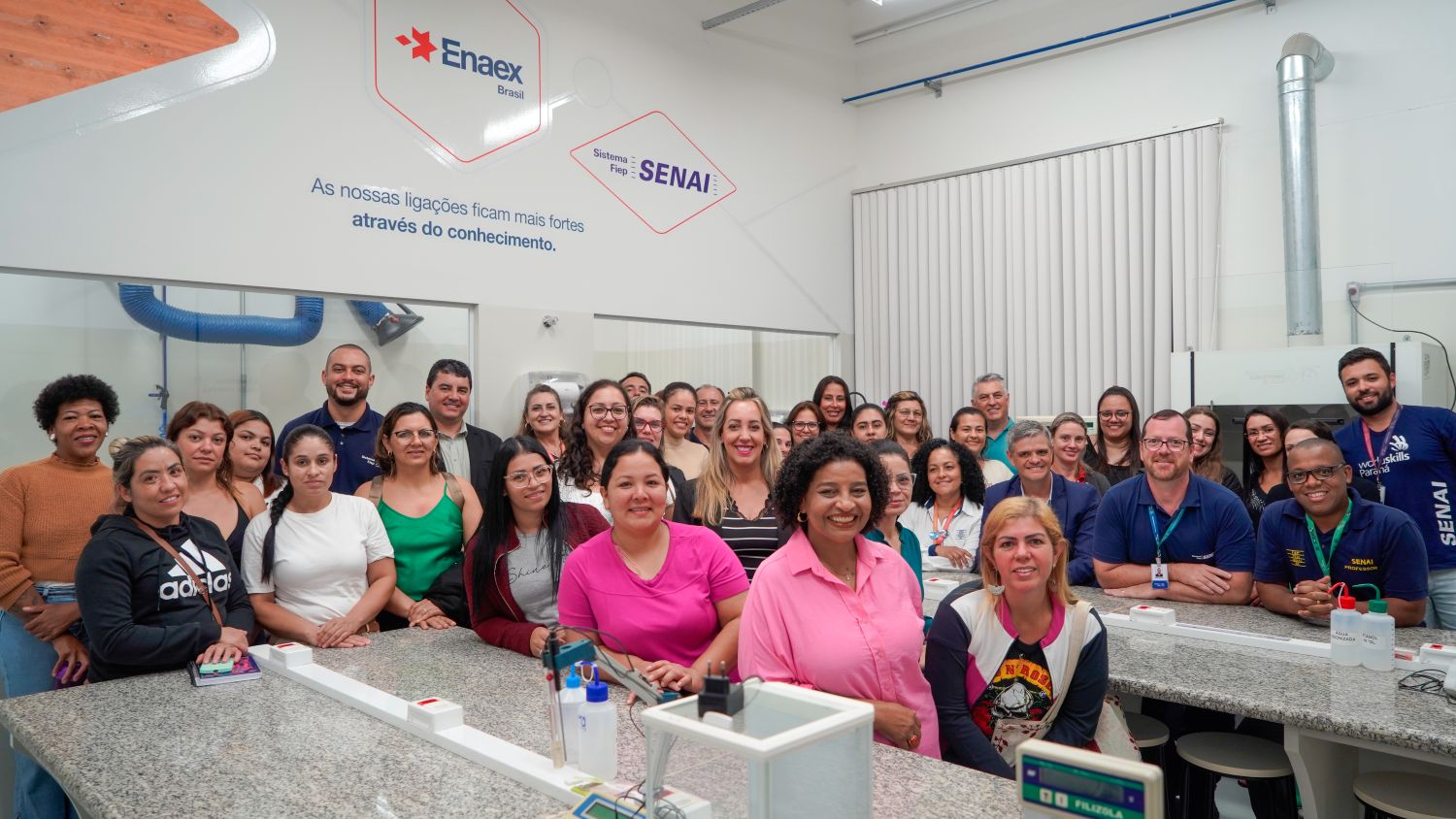 Enaex Brasil e Senai lançam programa de qualificação para mulheres na indústria.