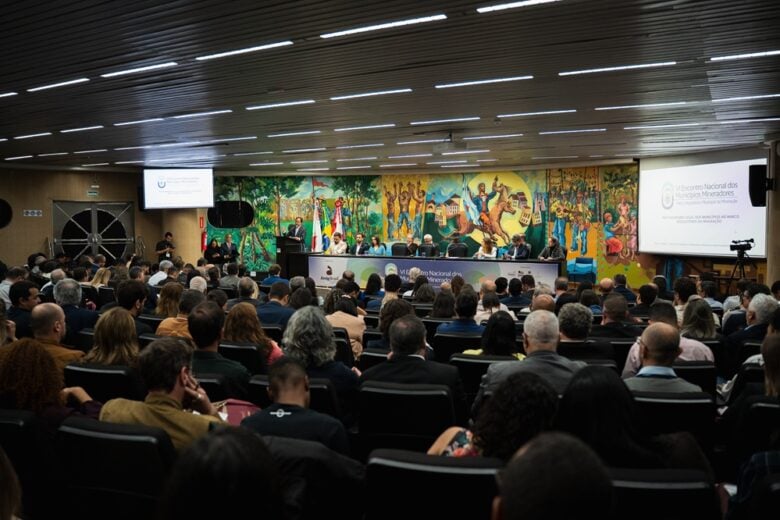 Municípios mineradores exigem protagonismo e justiça tributária no maior evento do setor público minerário do Brasil